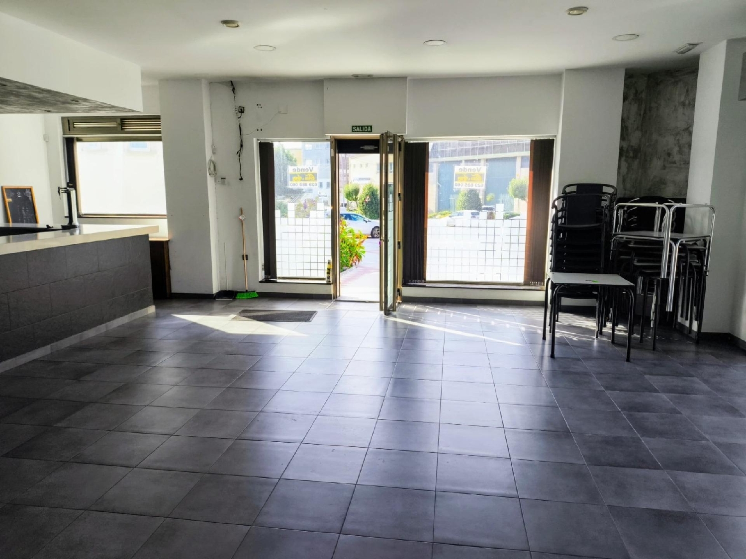  till salu lokal Oseiro Coruña 7