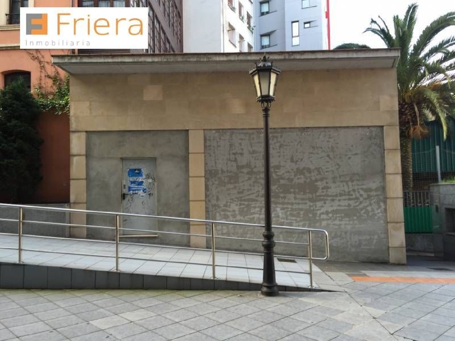 till salu lokal Oviedo Centro 33003 Oviedo 2