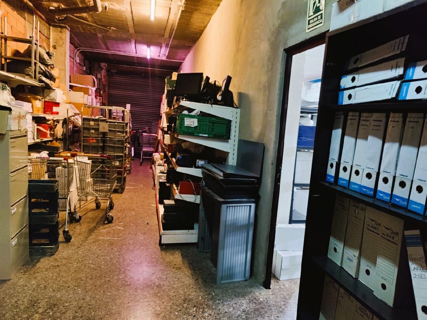  till salu lokal Pai I Capellans Horta Oest 5