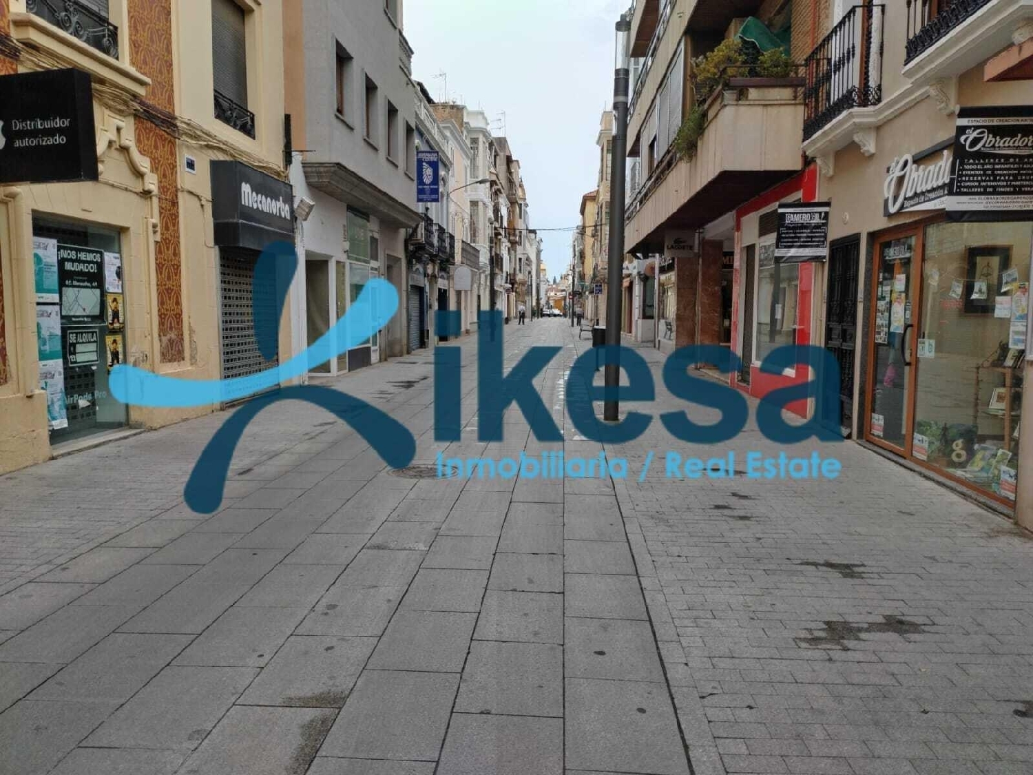  till salu lokal Pardaleras-Ciudad Jardín Badajoz 4