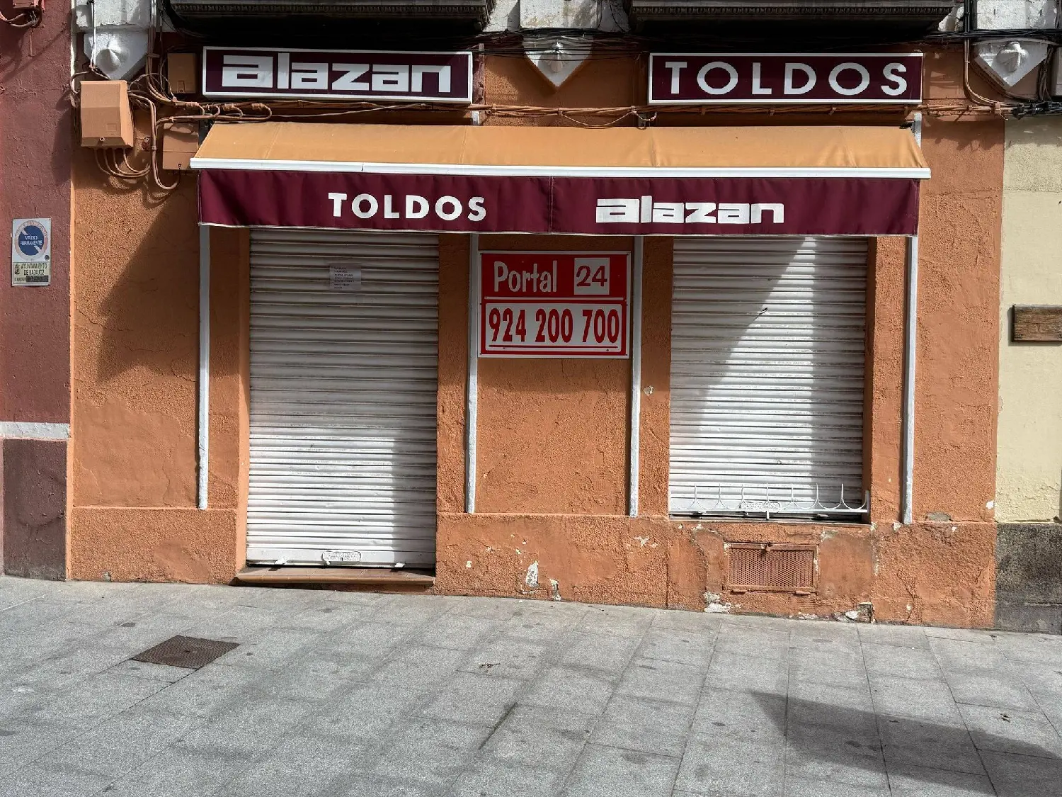  till salu lokal Pardaleras-Ciudad Jardín Badajoz 1