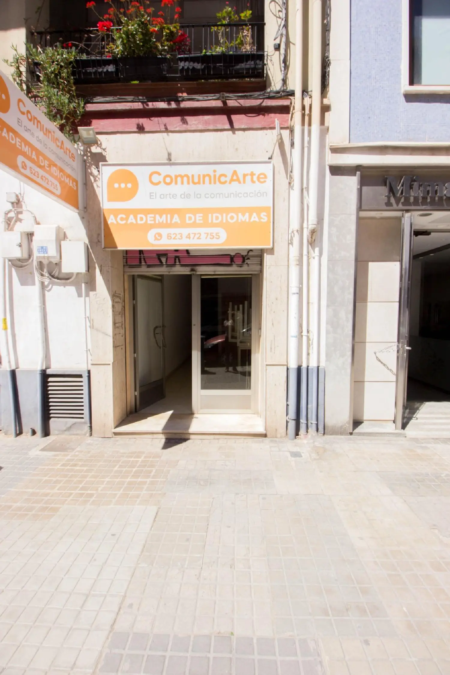  till salu lokal L'olivereta Nou Moles Valencia 3