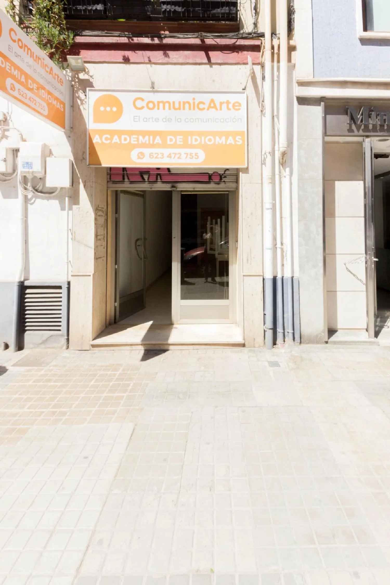  till salu lokal L'olivereta Nou Moles Valencia 2