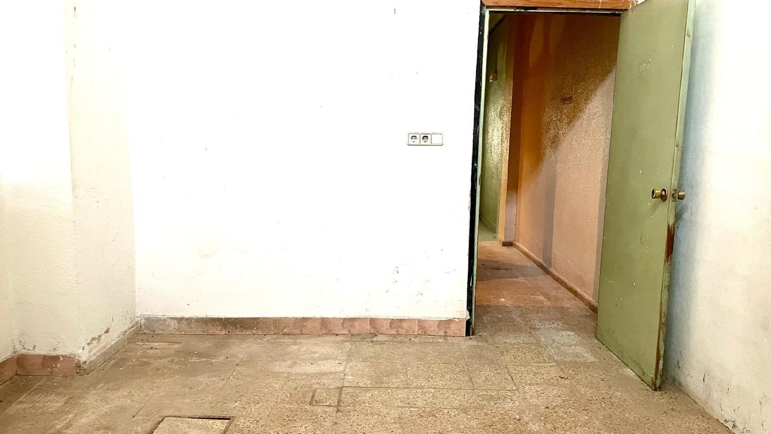  till salu lokal Patraix Safranar Valencia 7