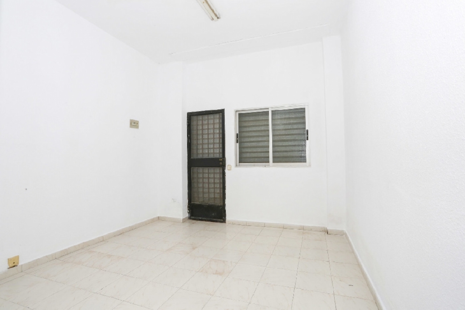  till salu lokal Patraix Sant Isidre Valencia 8