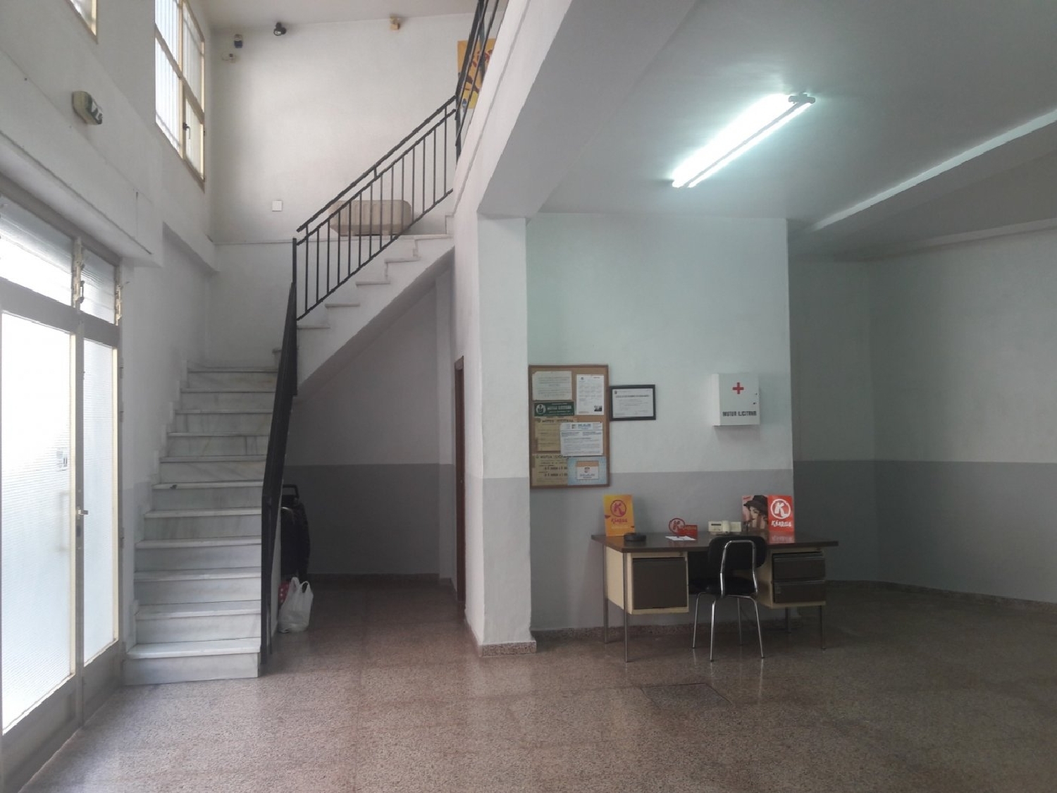  till salu lokal Penya Les Aguiles Baix Vinalopó 4