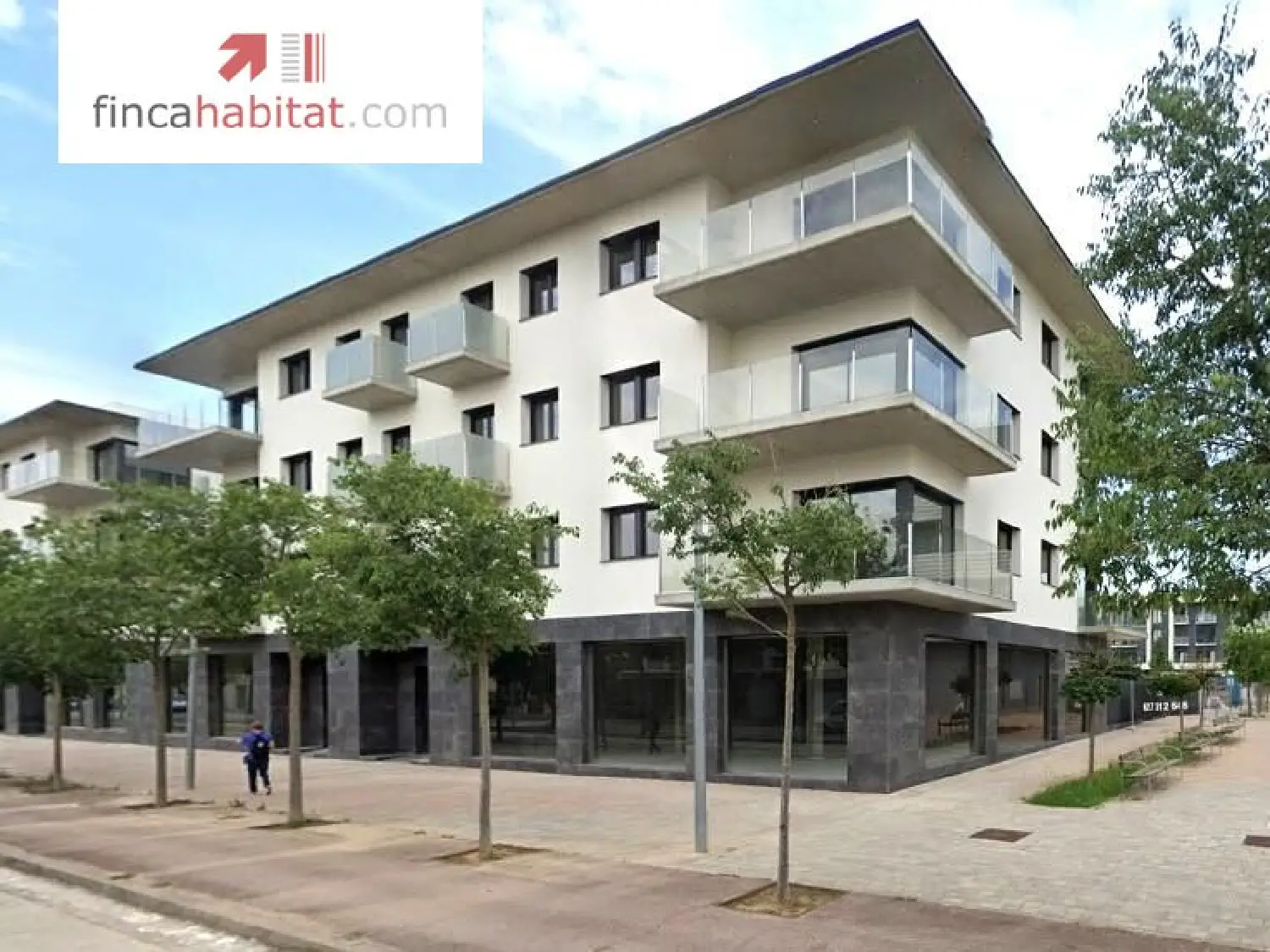 till salu lokal Perelló Gironès 2