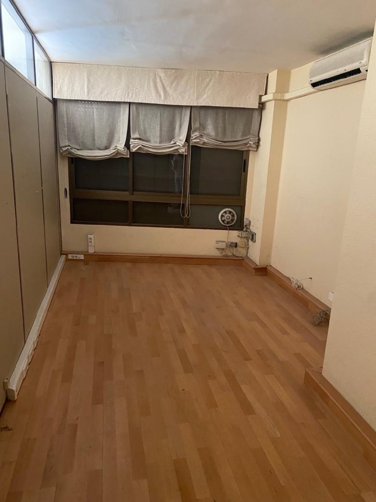  till salu lokal Pinella Plana Baixa 6
