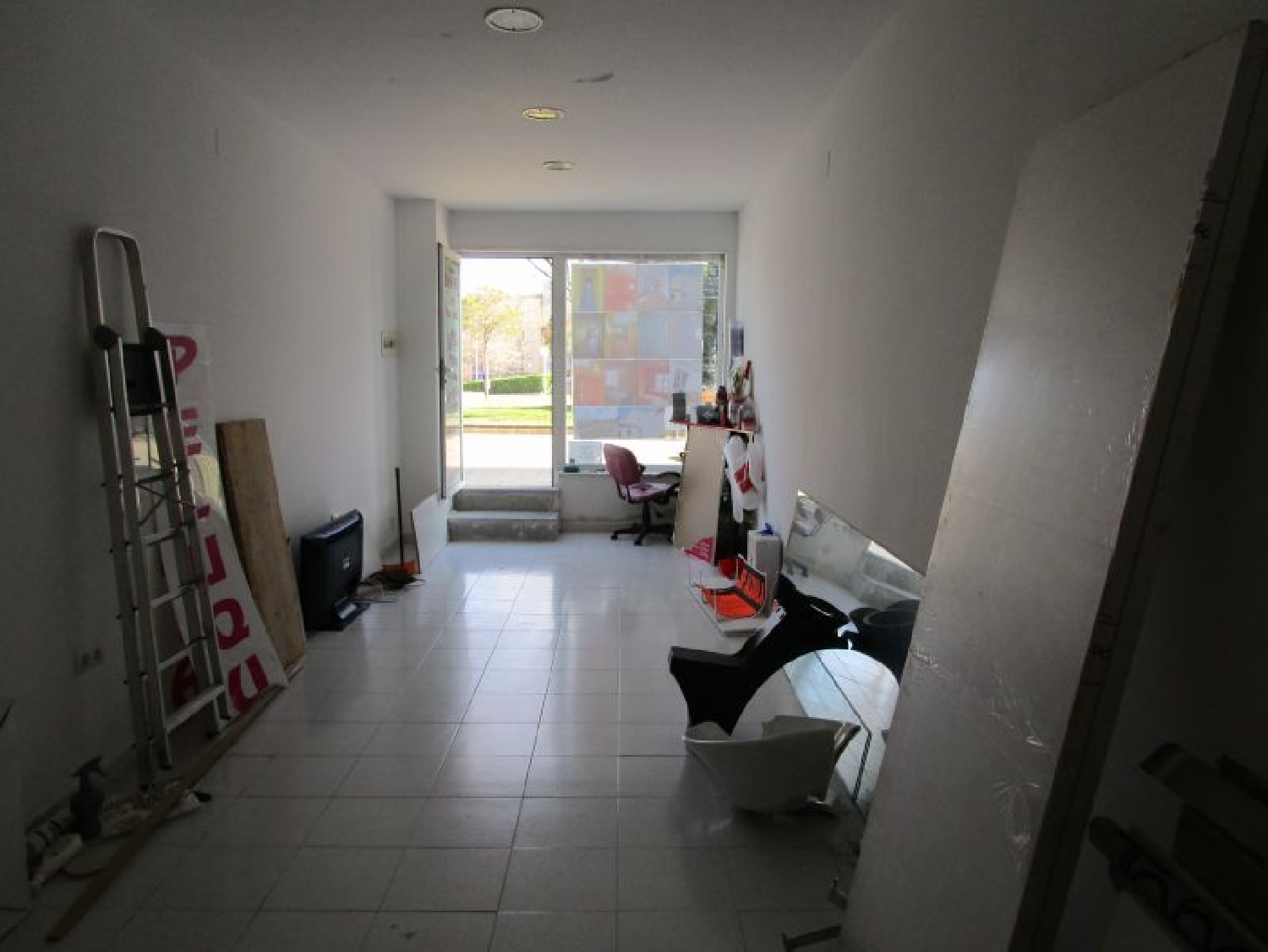  till salu lokal Pizarrales-Barrio Blanco Campo De Salamanca 4