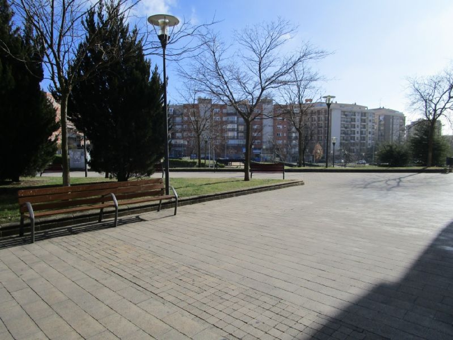  till salu lokal Pizarrales-Barrio Blanco Campo De Salamanca 1