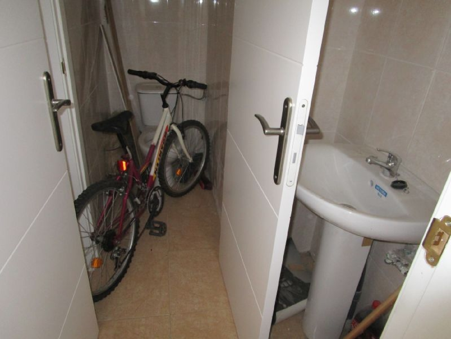  till salu lokal Pizarrales-Barrio Blanco Campo De Salamanca 3