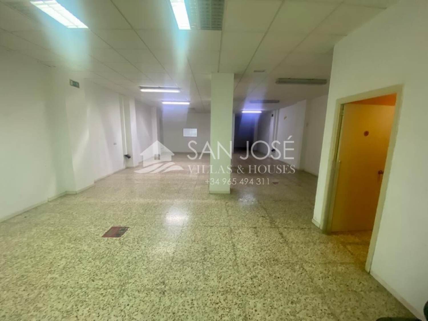  till salu lokal Pla De Xirau Alacantí 6
