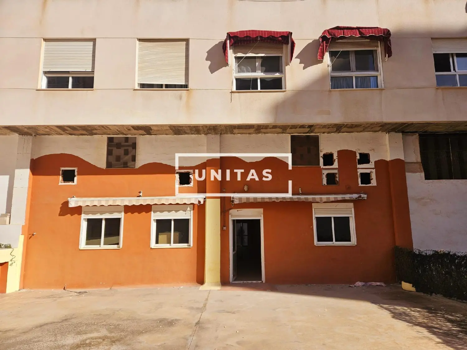  till salu lokal Pla Del Bon Repós Alacantí 5