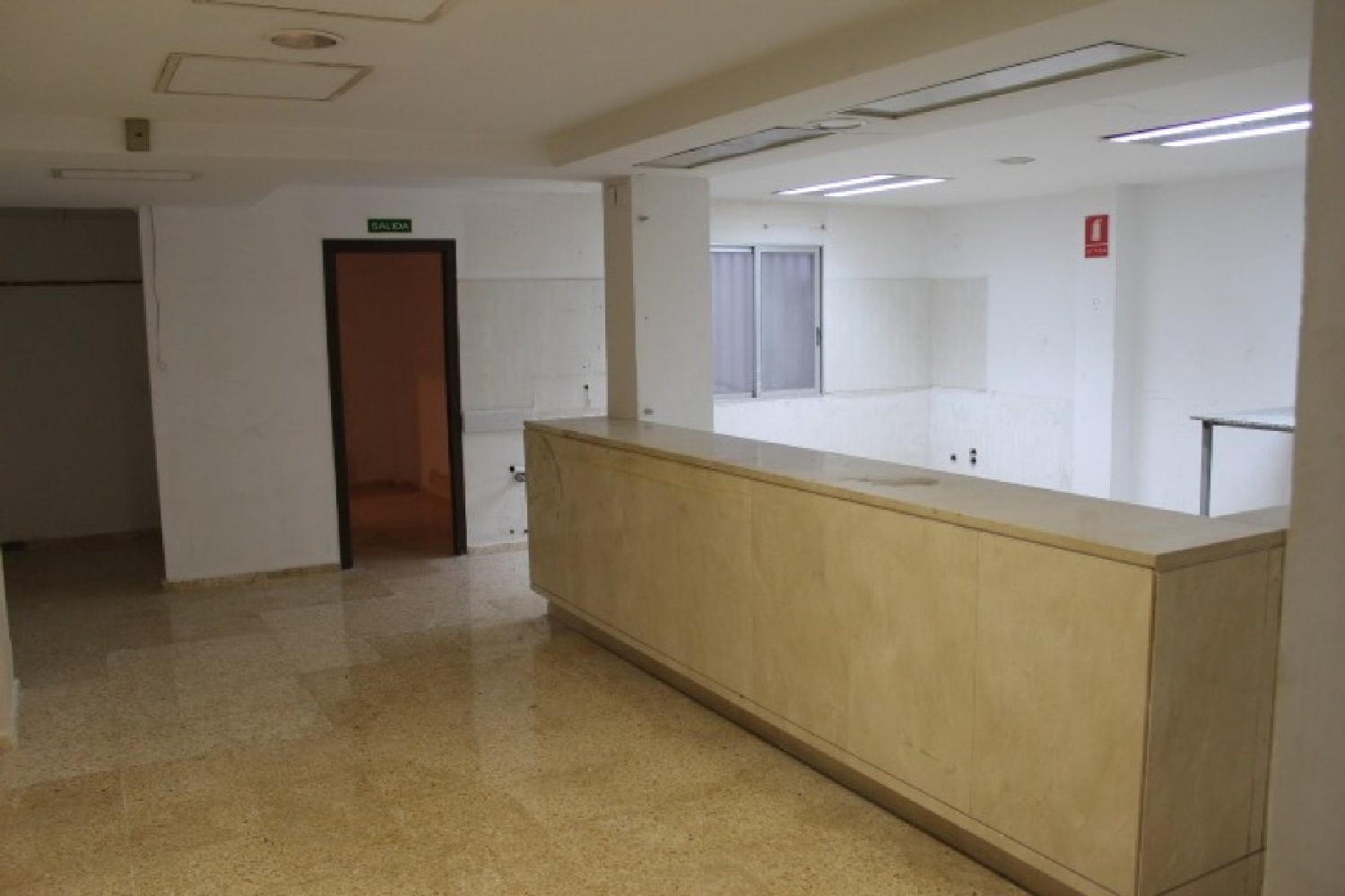  till salu lokal Platja De Miramar Safor 1