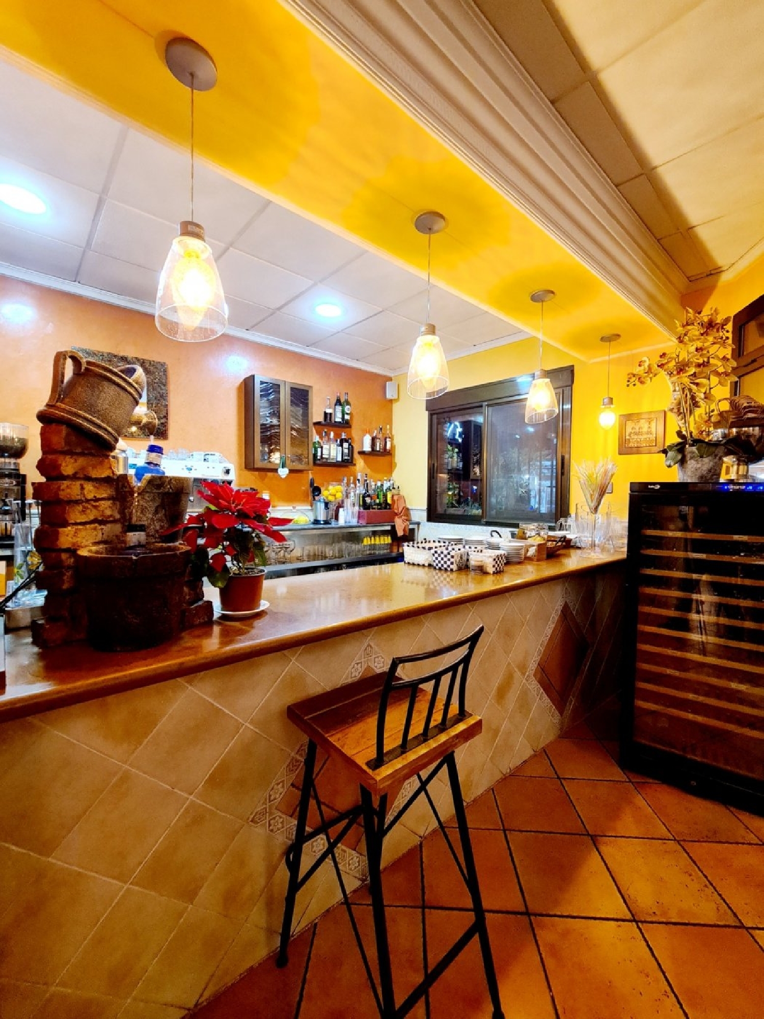till salu lokal Alfinach Horta Nord 3