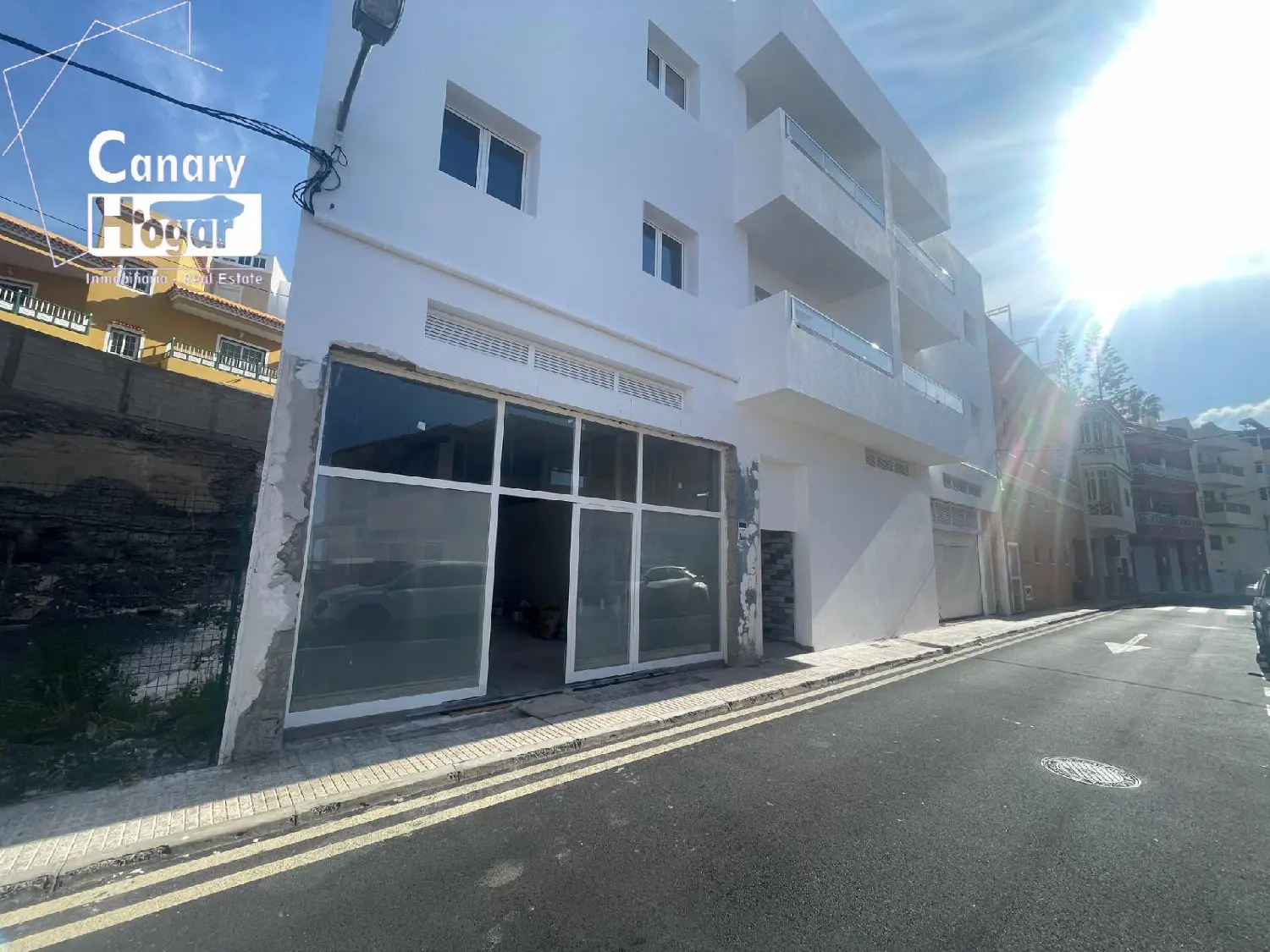 till salu lokal Playa Paraiso Zona Sur 2
