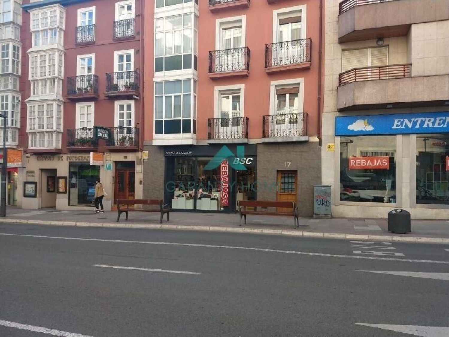 till salu lokal Plaza Santa Bárbara-Plaza De Toros Vitoria-Gasteiz 2