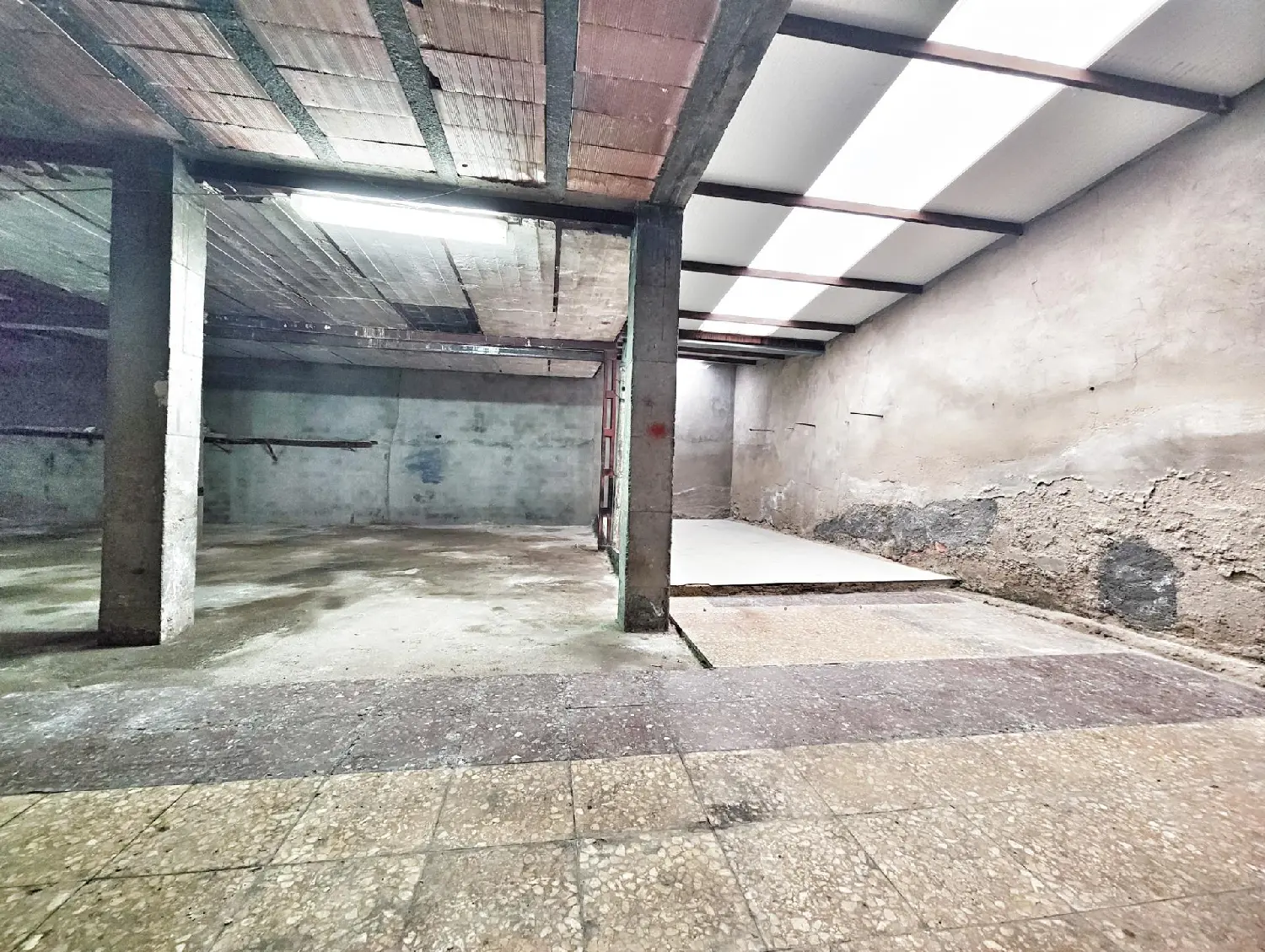  till salu lokal Poblado Calvo Sotelo Campo De Calatrava 8