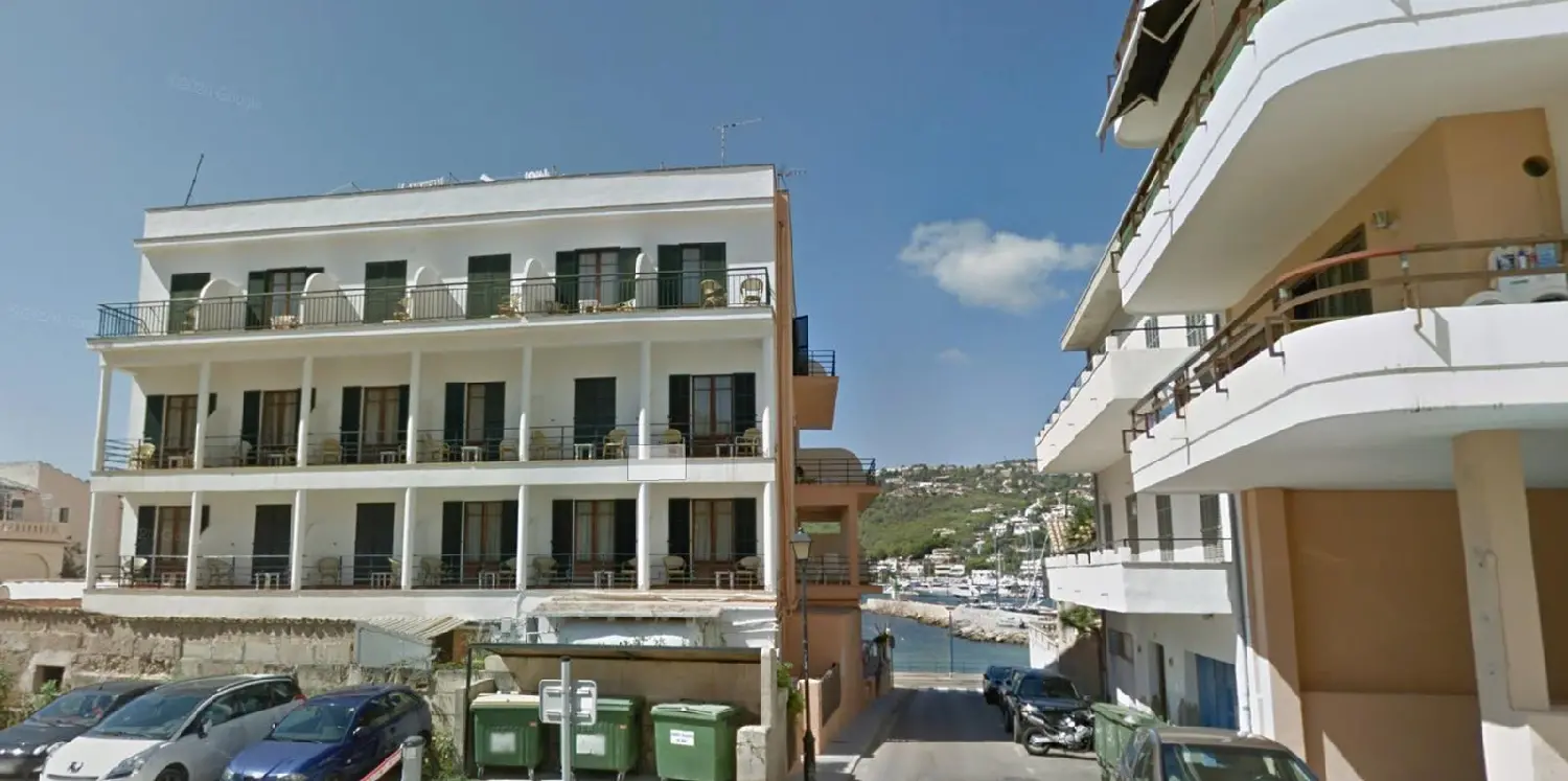  till salu lokal Port D'andratx Ponent 8
