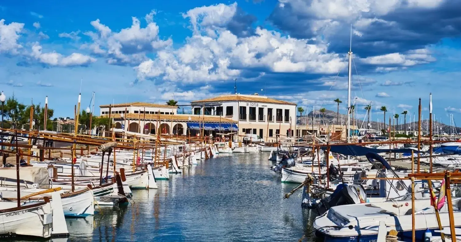  till salu lokal Port D'andratx Ponent 7