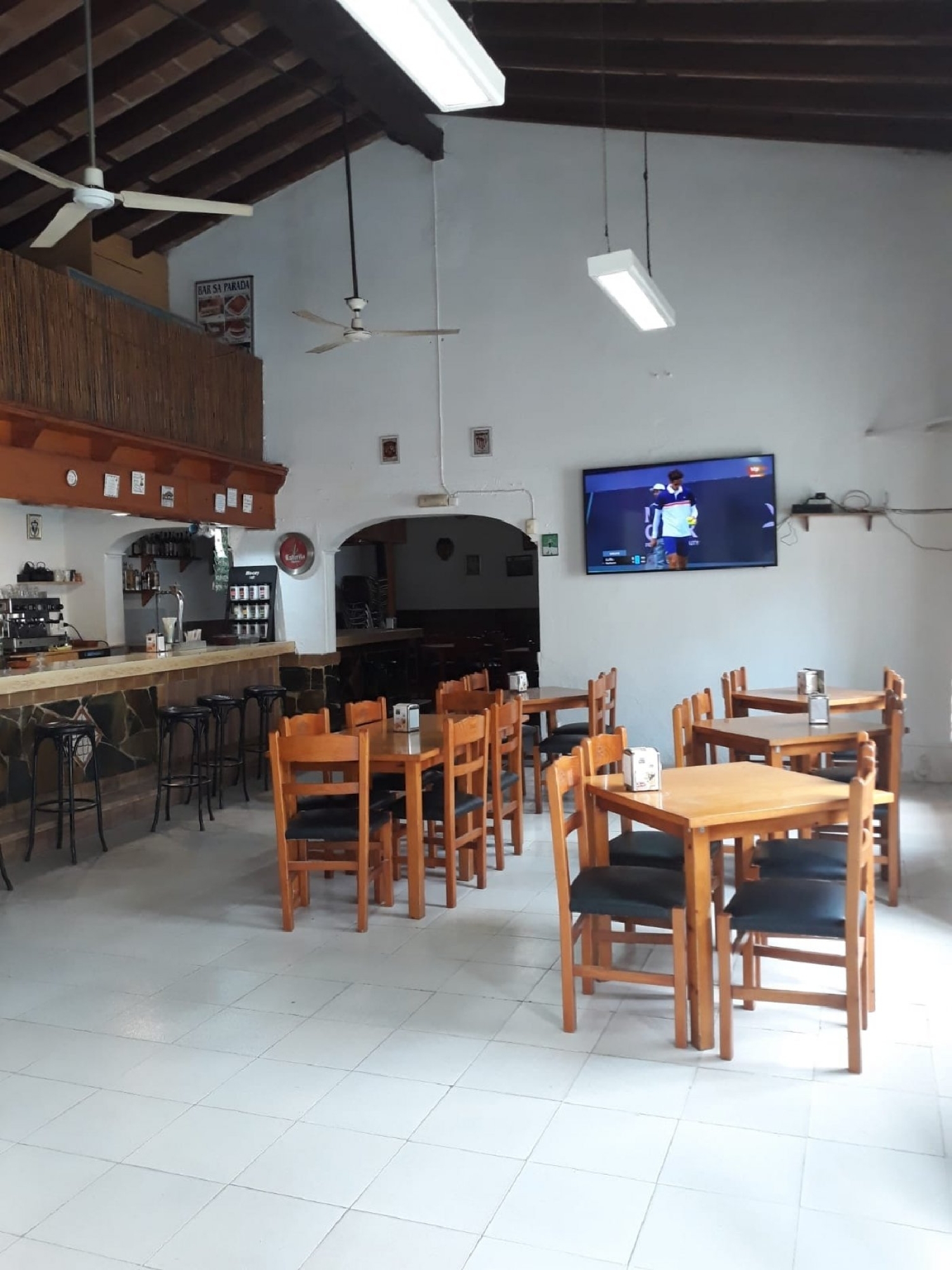  till salu lokal Port Nou - Port Verd Llevant 8