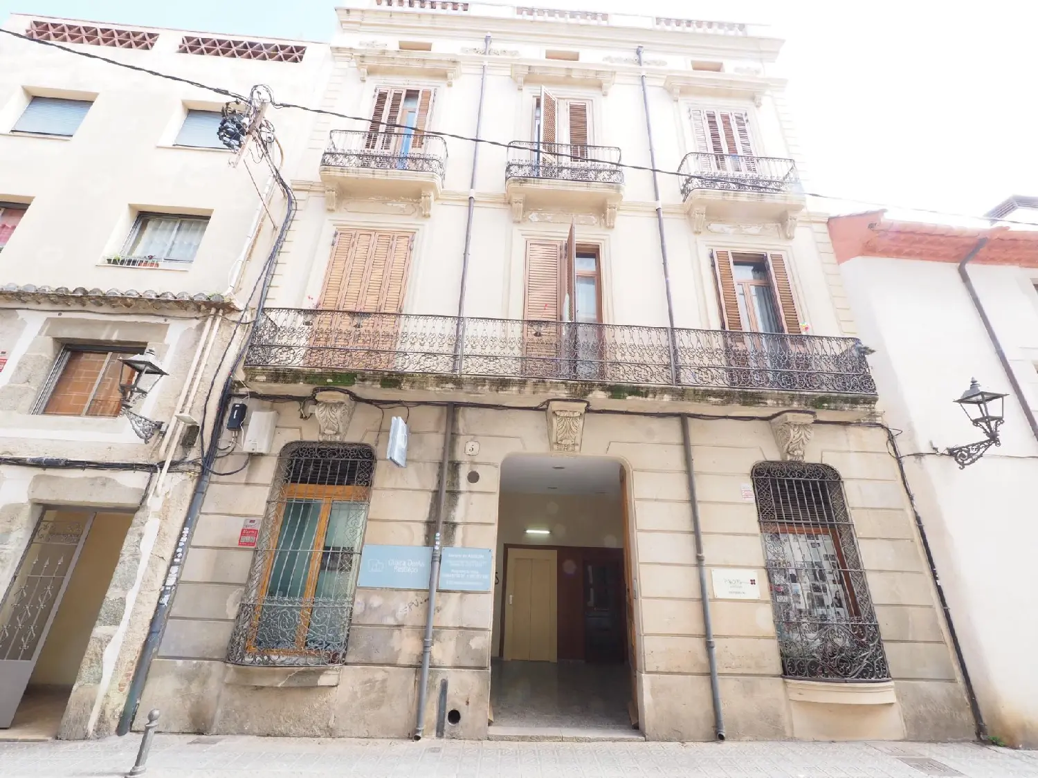  till salu lokal Victoria Maresme 1