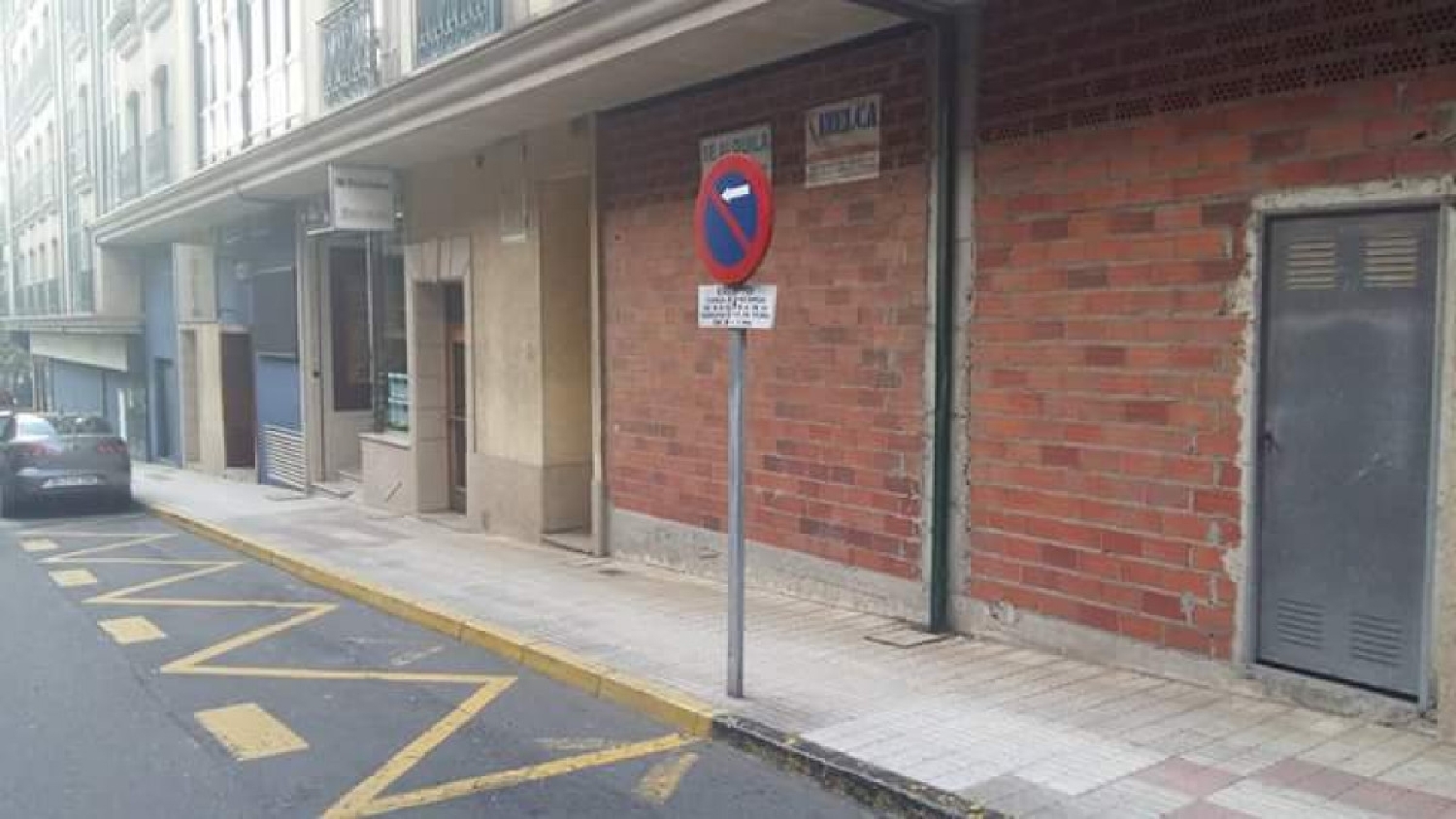  till salu lokal Portopaio Bergantiños 1