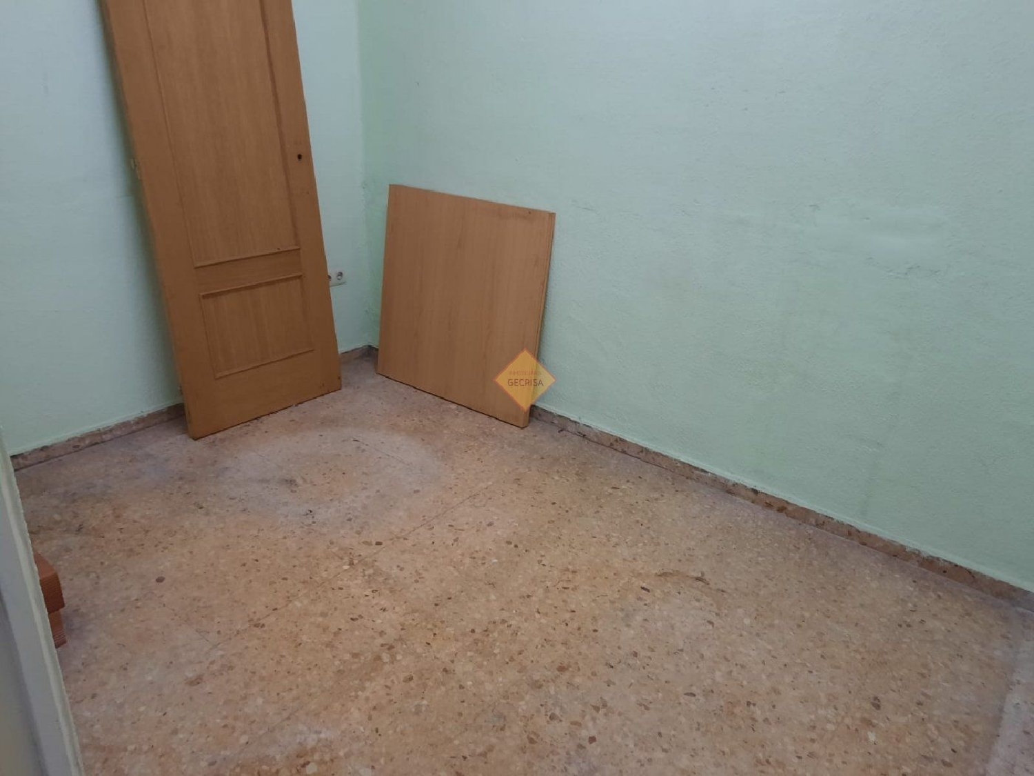  till salu lokal Pueblo Nuevo Valencia 6