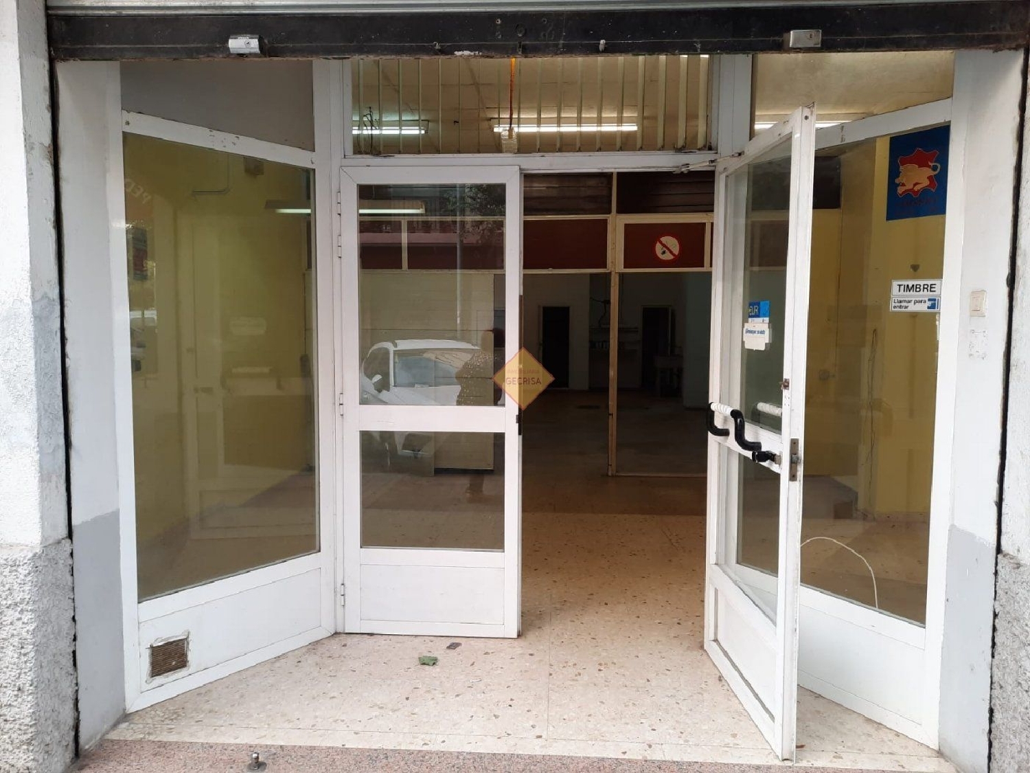 till salu lokal Pueblo Nuevo Valencia 2