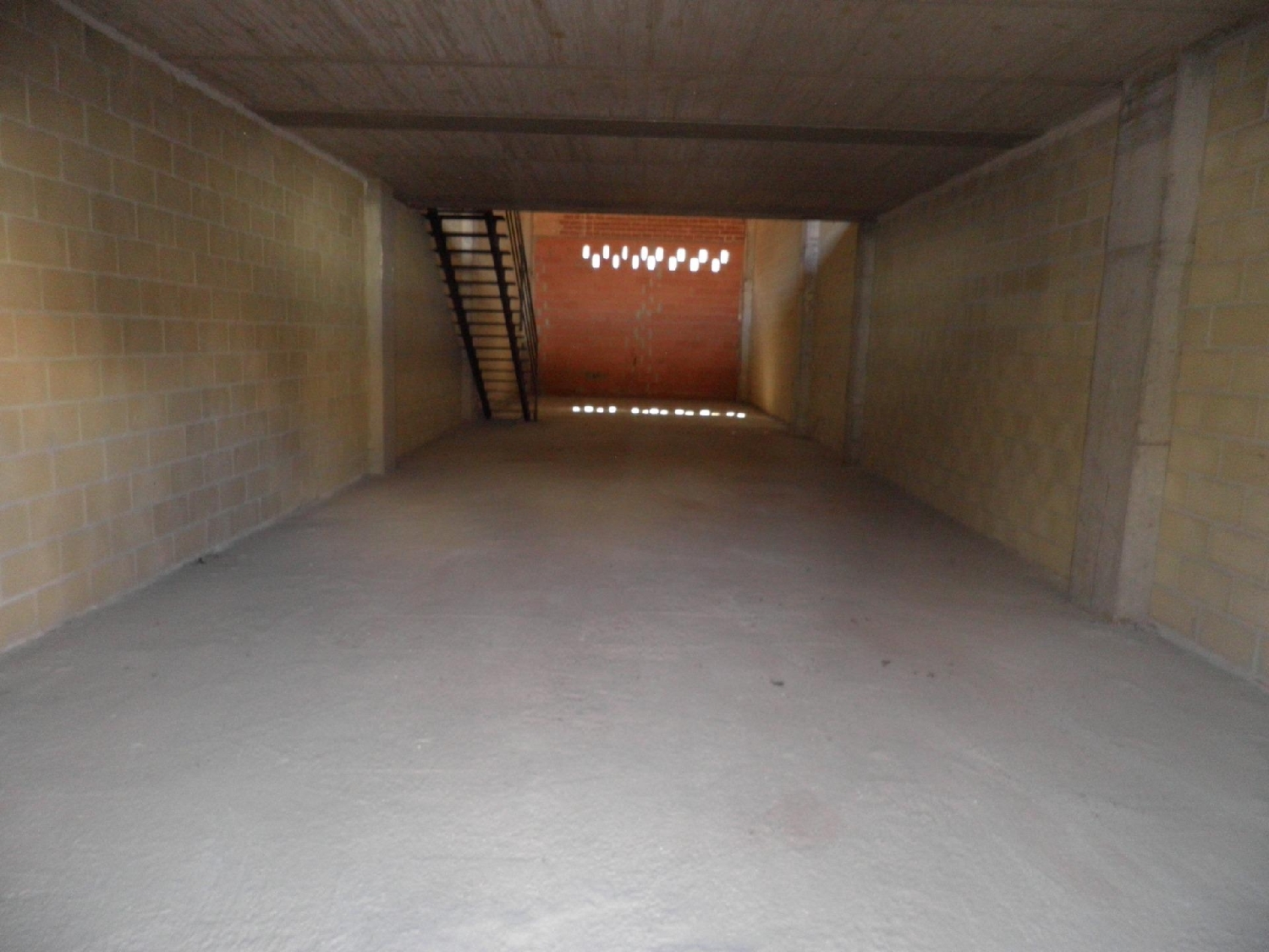  till salu lokal Urb. Ciudad Jardín Campo De Calatrava 1