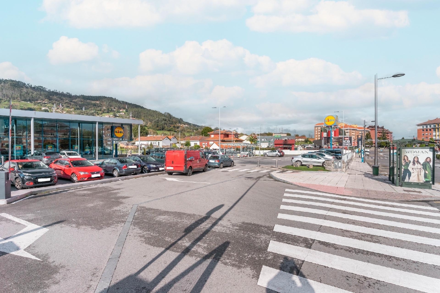 till salu lokal Pumarín Oviedo 2