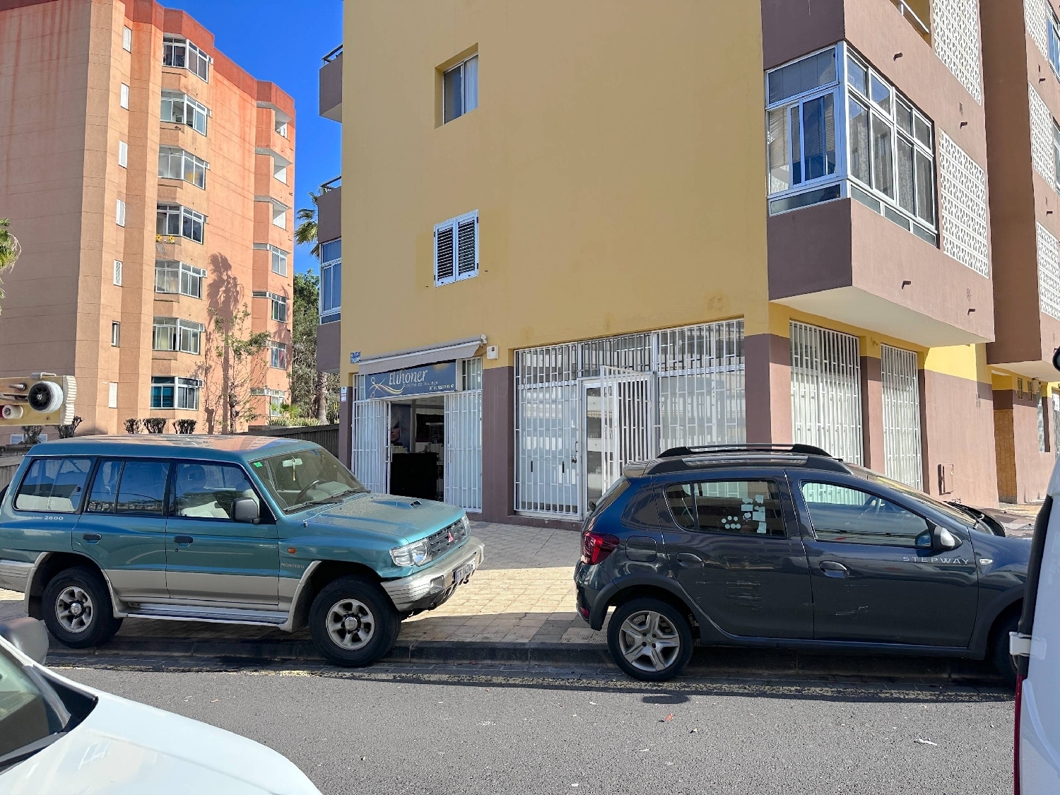 till salu lokal Punta Brava Zona Norte 8