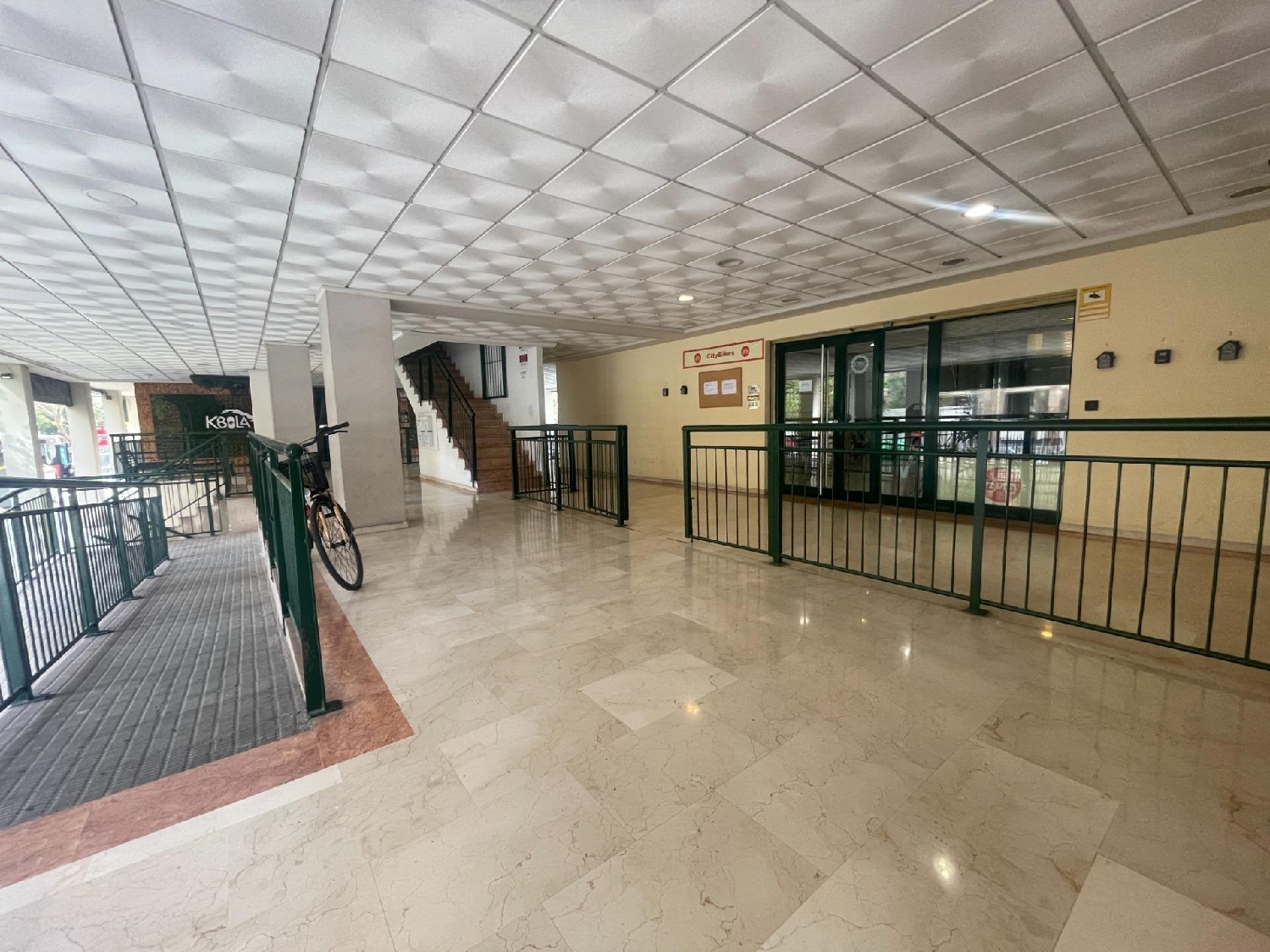  till salu lokal Quatre Carreres Na Rovella Valencia 4
