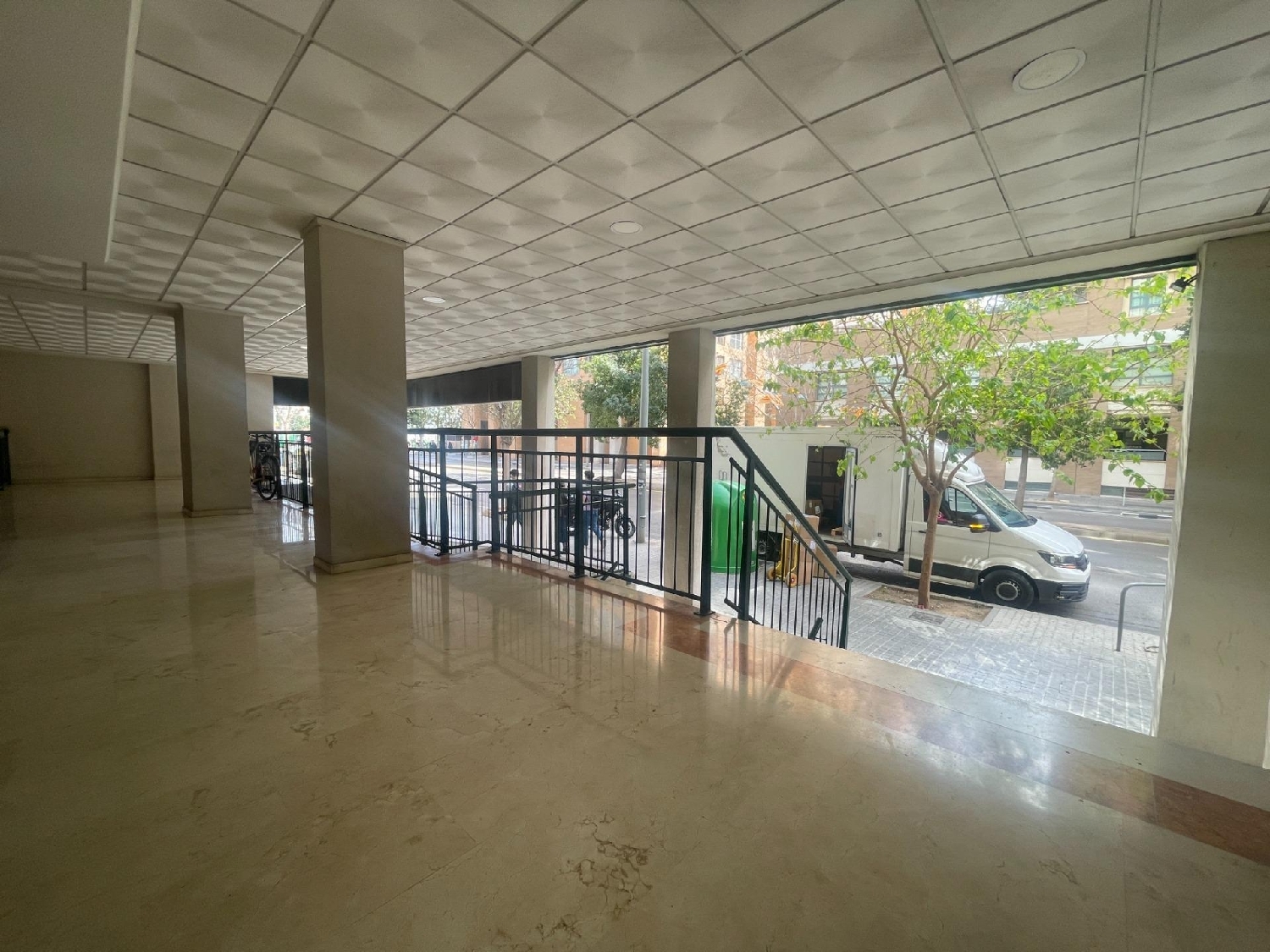  till salu lokal Quatre Carreres Na Rovella Valencia 6