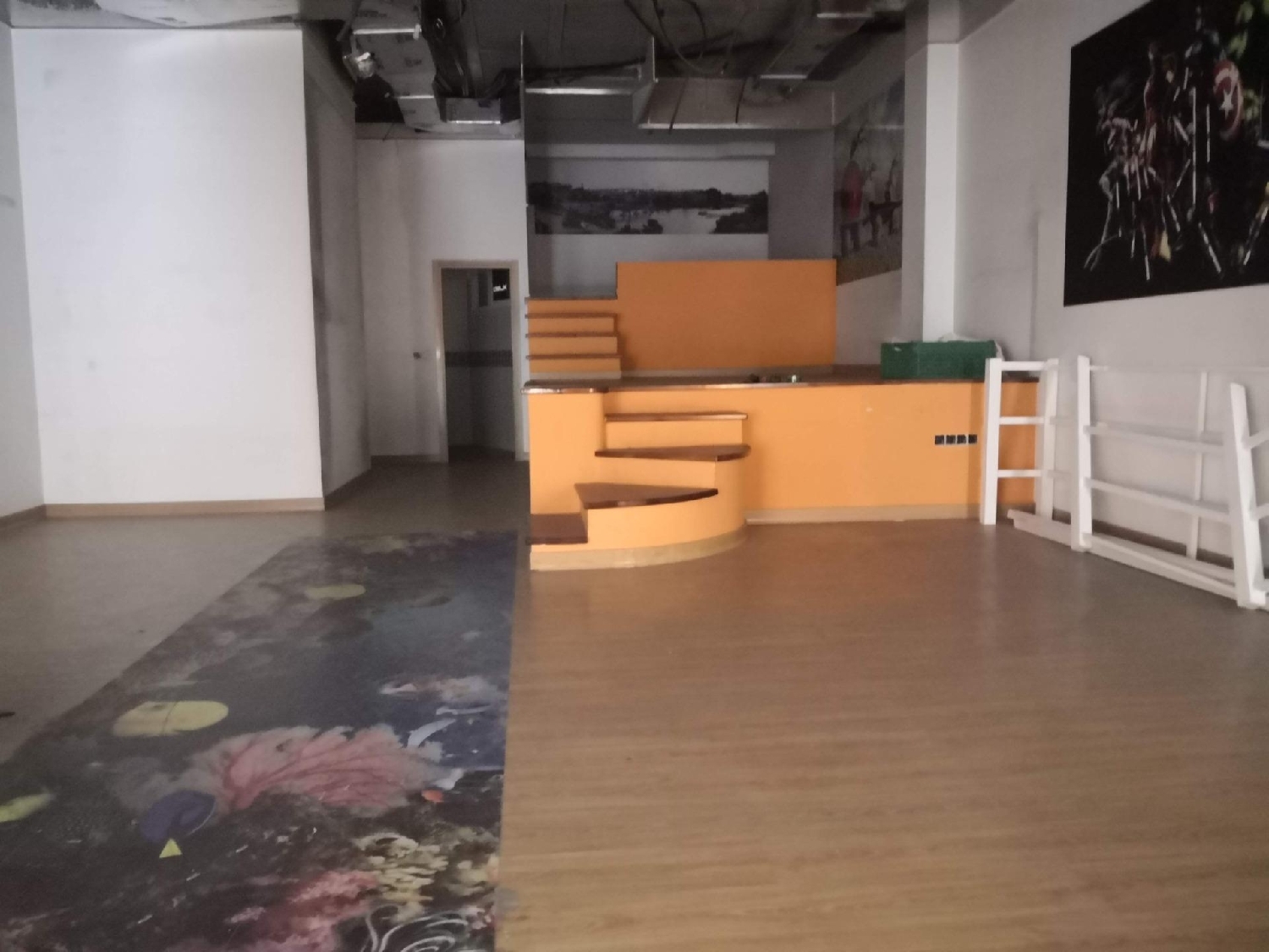  till salu lokal Castrillon Bergantiños 3