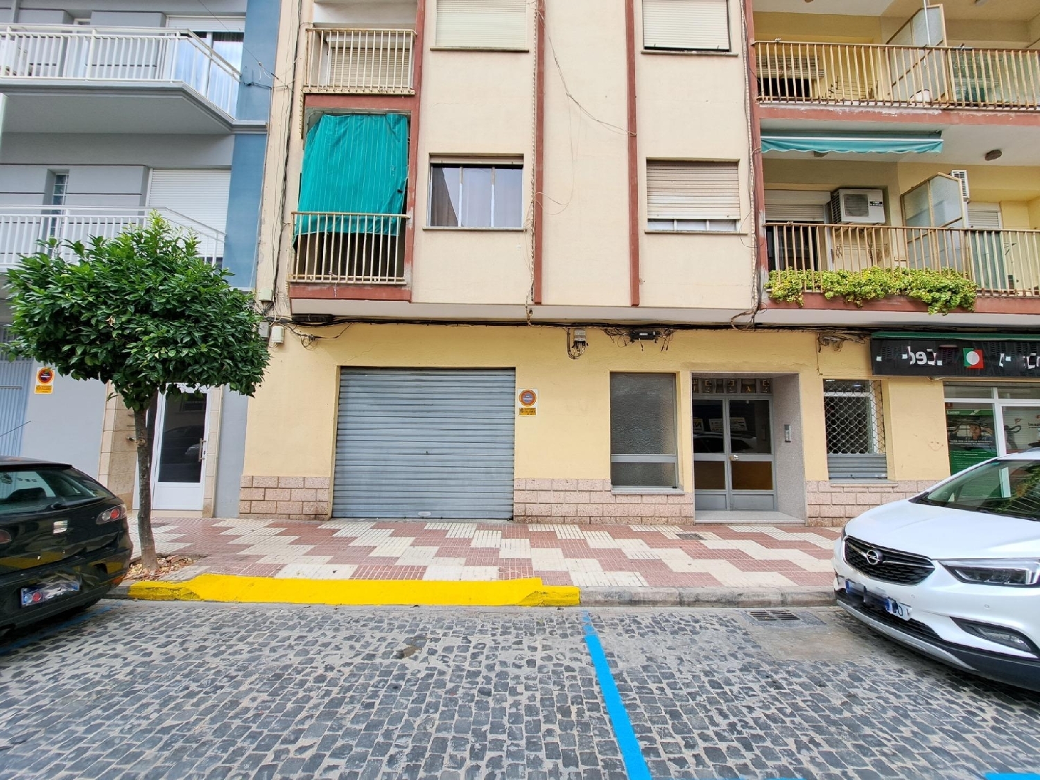 till salu lokal Raval Ribera Alta 7