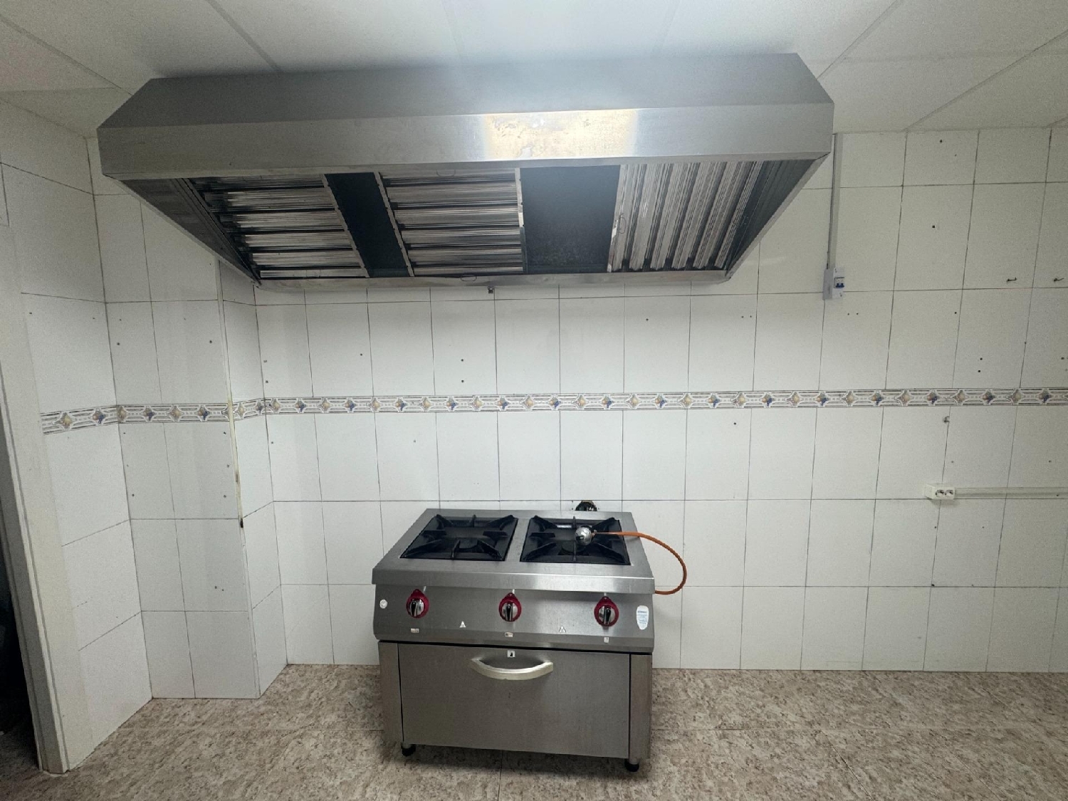  till salu lokal San Carlos Baix Segura 8