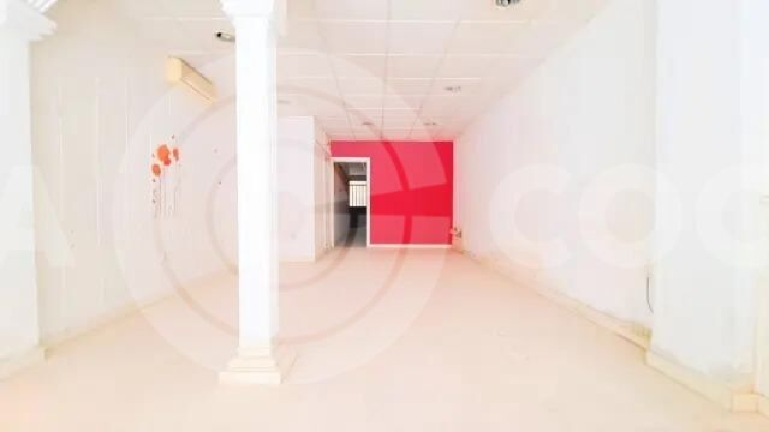  en venta local Barriada Les Tres Creus Bages 3
