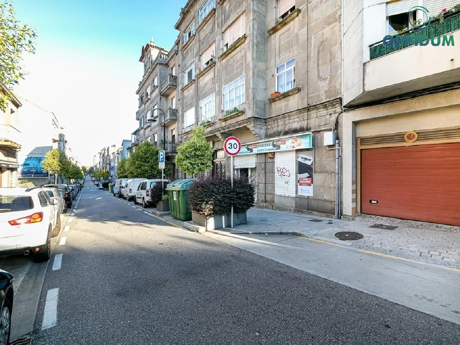 till salu lokal Carregal Vigo 3