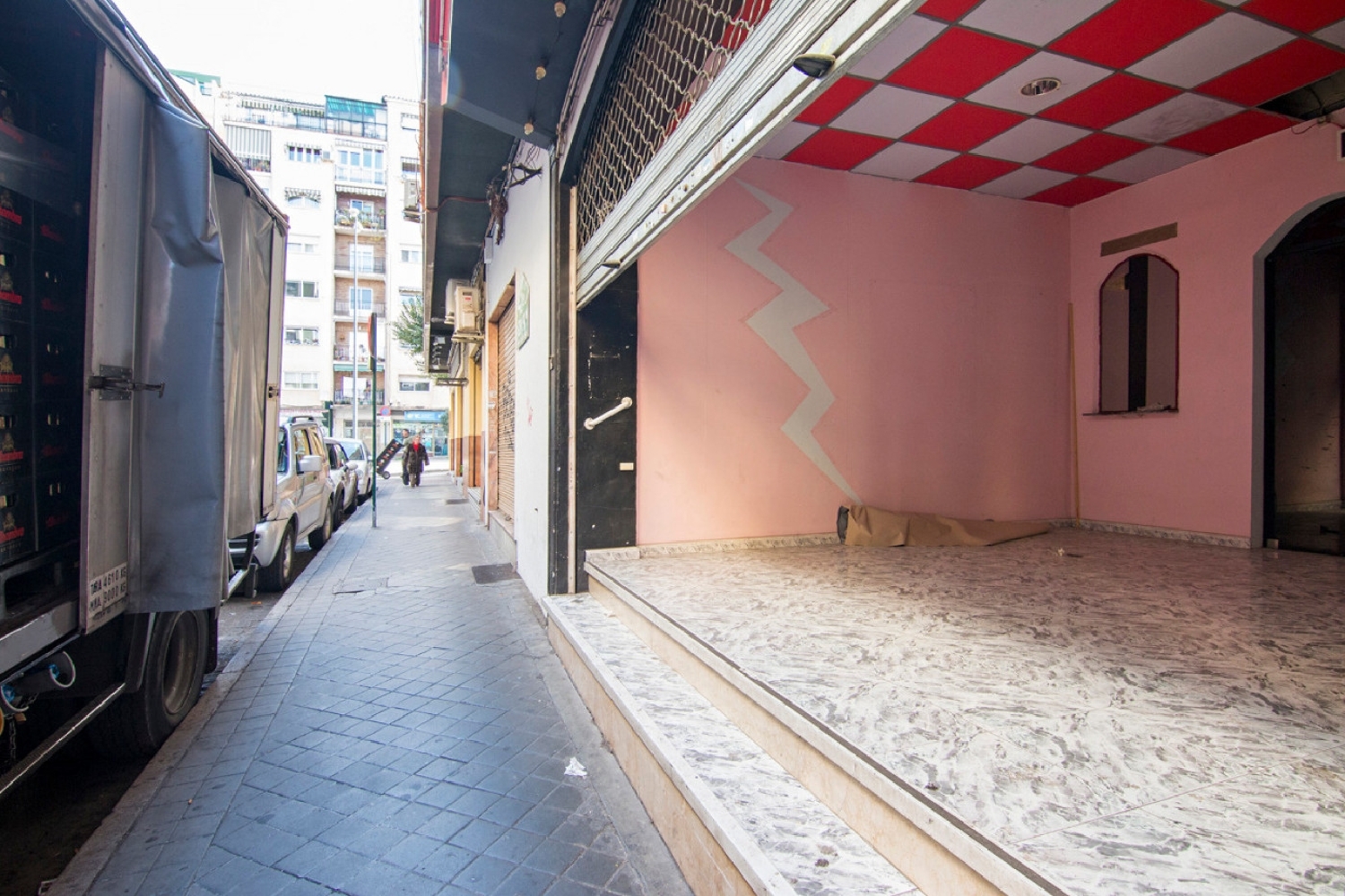  till salu lokal Ronda Vega De Granada 6