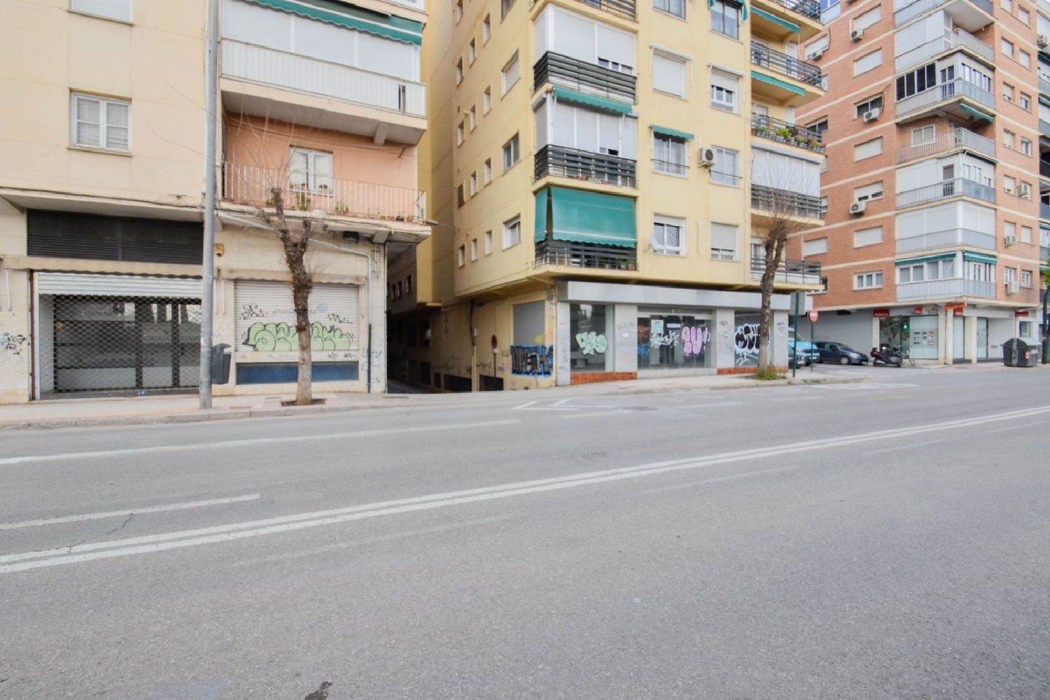  till salu lokal Ronda Vega De Granada 6