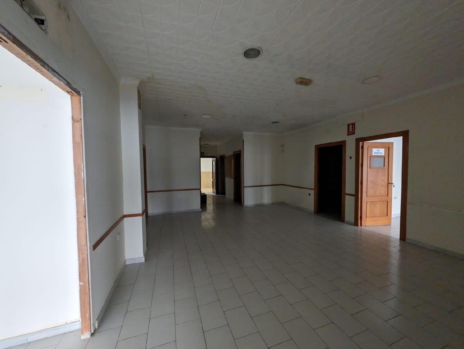  till salu lokal Roquetas De Mar Urb. Poniente Almeriense 4