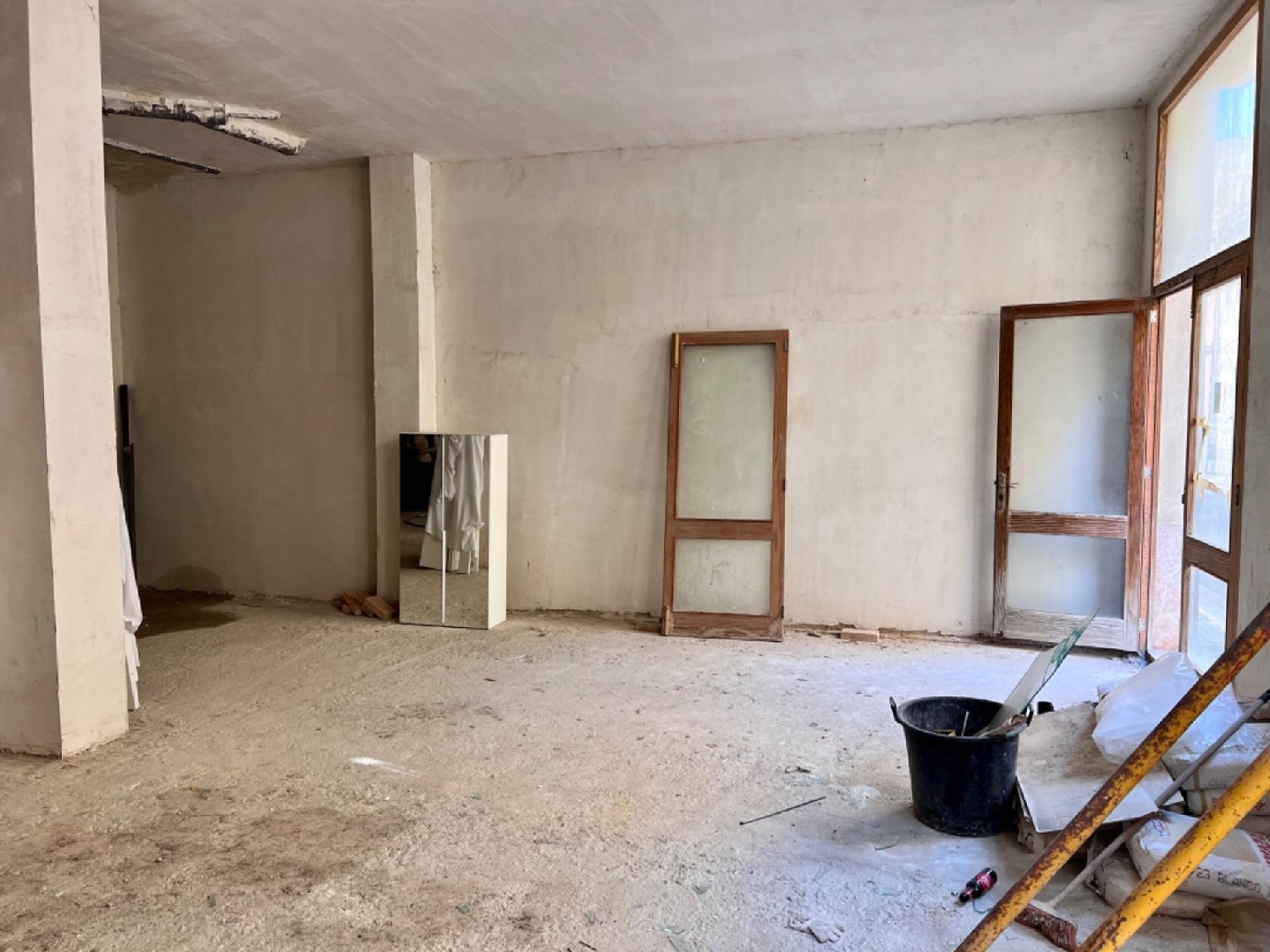 till salu lokal Sa Pobla Nord 3