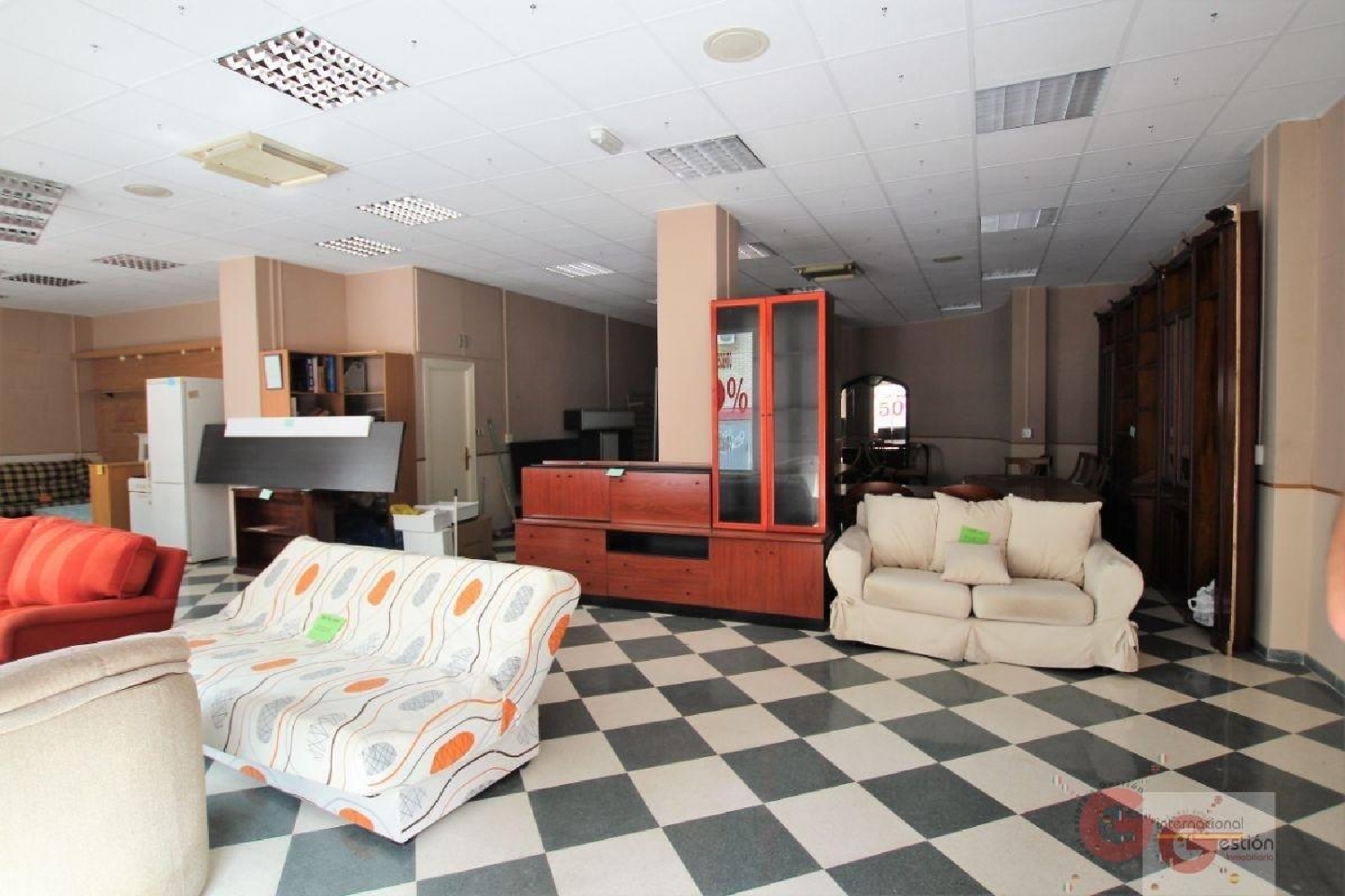  till salu lokal Salobreña Costa Tropical 1