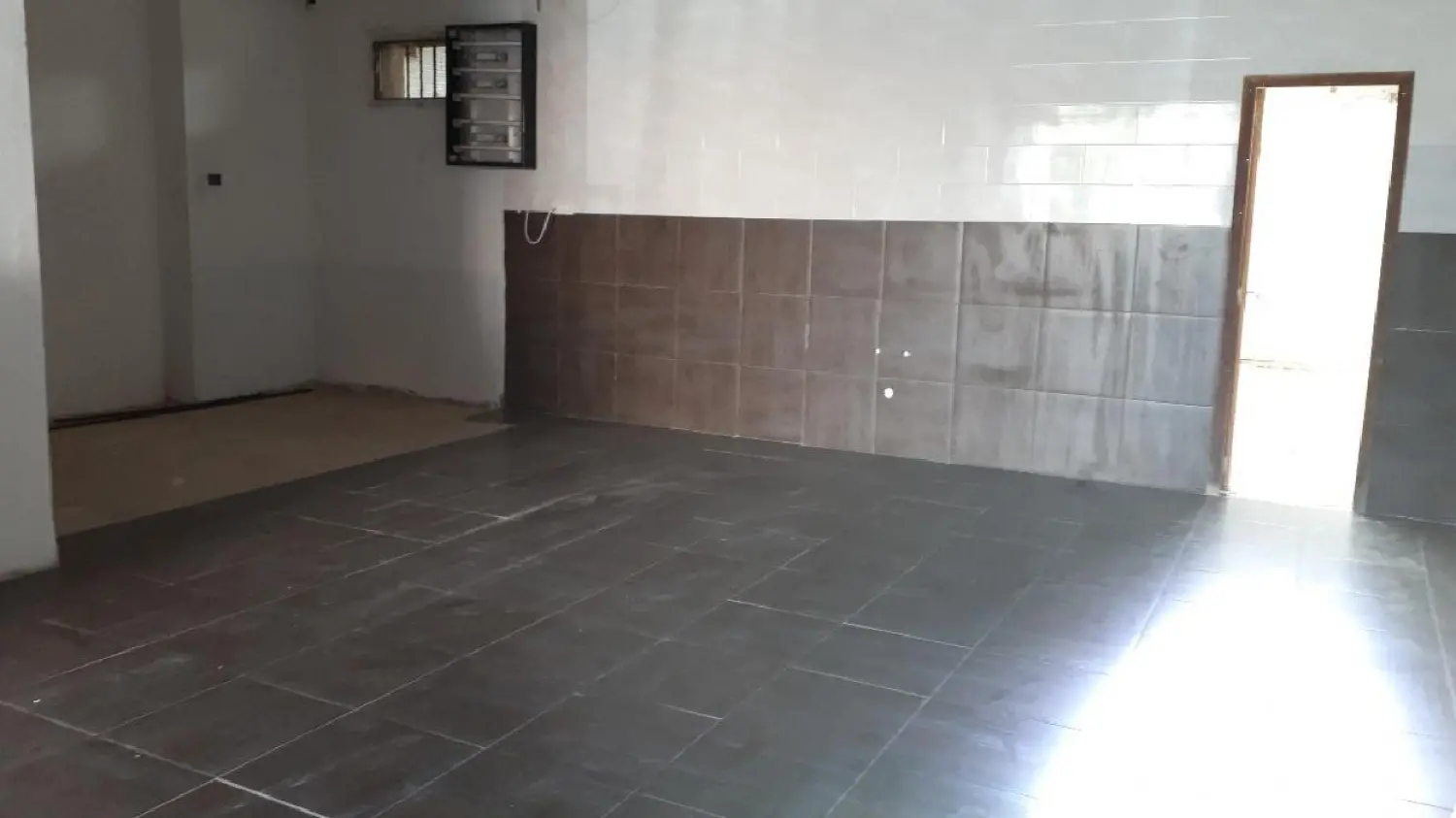  till salu lokal Salou Tarragonès 1