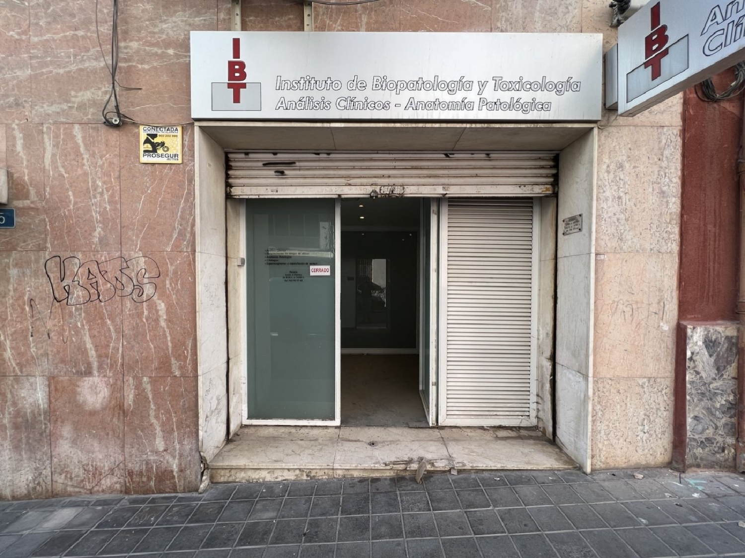  till salu lokal San Agustín Alacantí 1