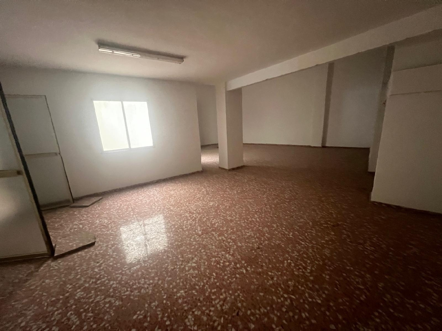  till salu lokal San Agustín Alacantí 5