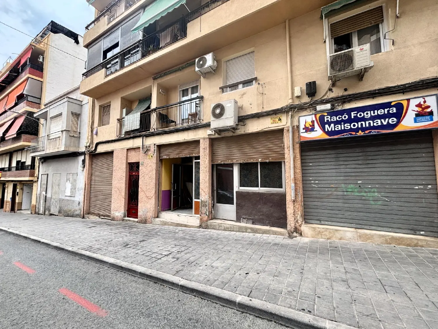  till salu lokal San Agustín Alacantí 1