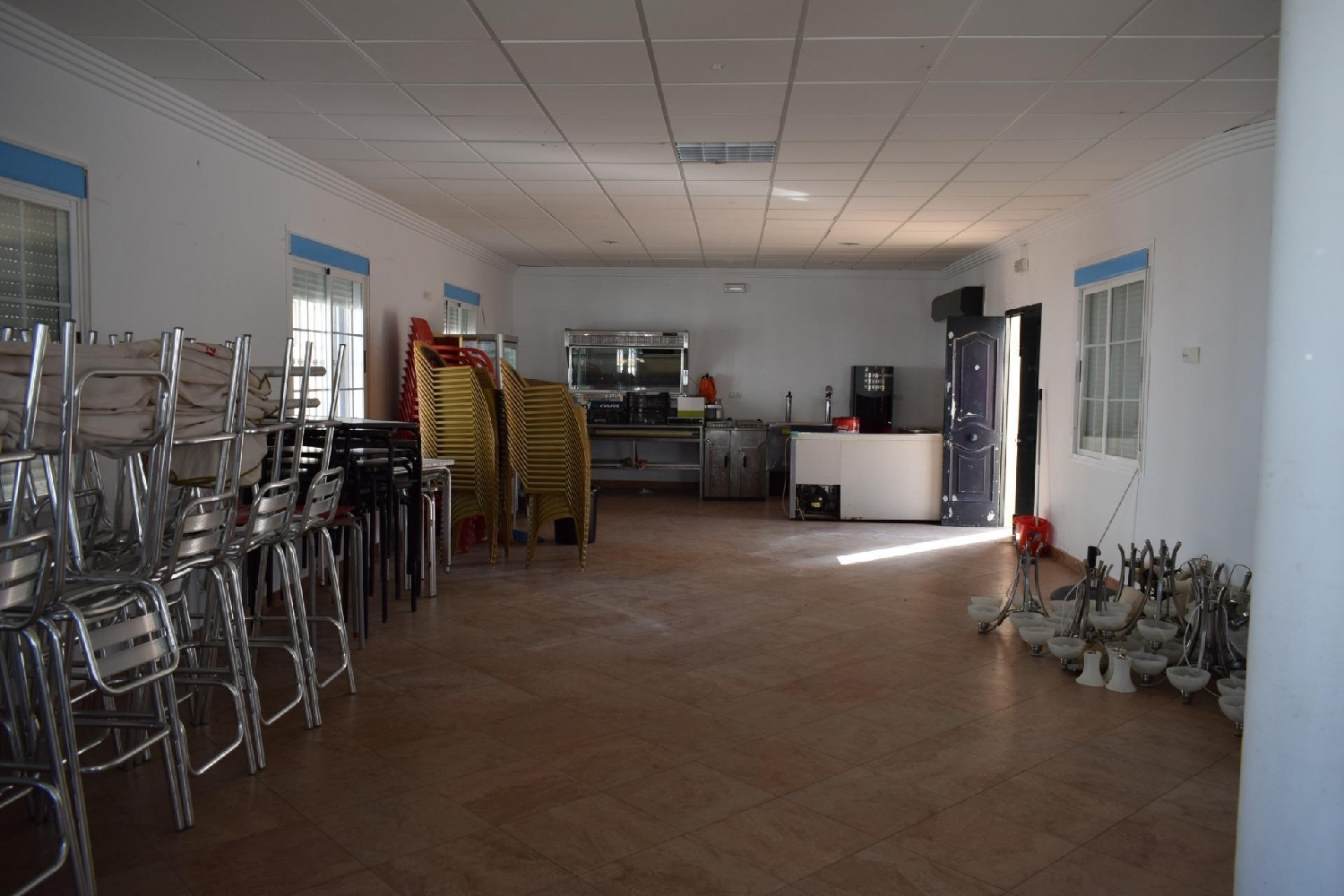  till salu lokal San Bartolome De La Torre Andévalo (El) 7