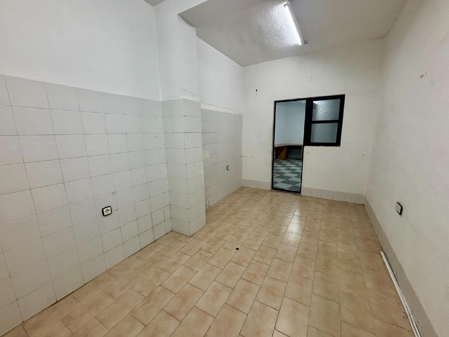  till salu lokal San Blas Alacantí 5